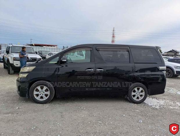 Toyota Vellfire 2009 Black
