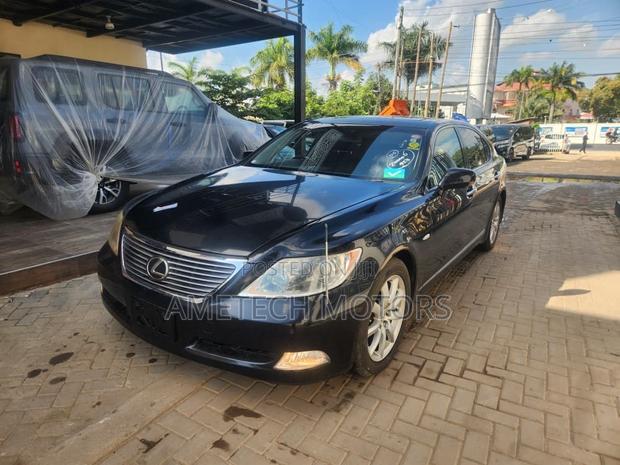 Lexus LS 2009 Black