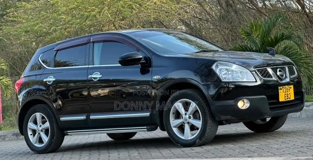 Nissan Dualis 2010 Black