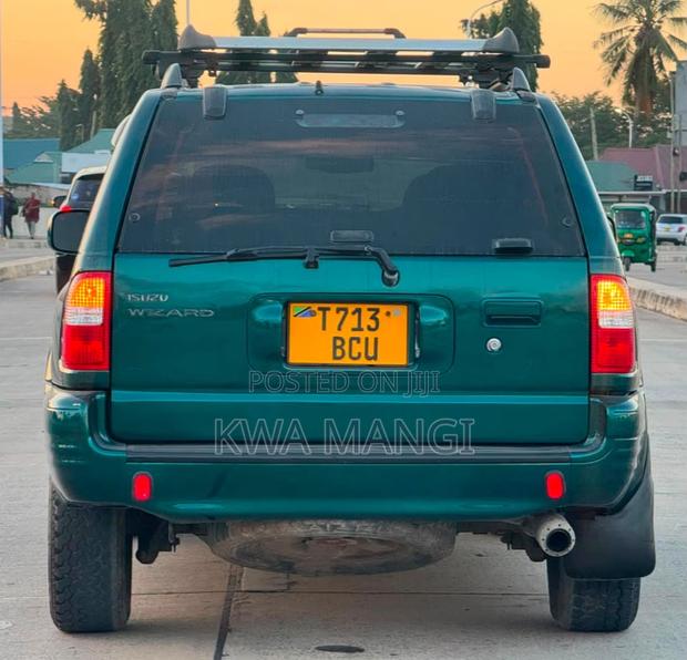 Isuzu Trooper 1999 Green