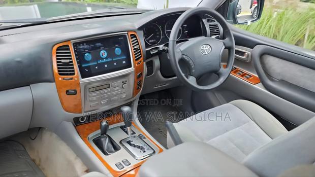 Toyota Land Cruiser Prado 2005 Green