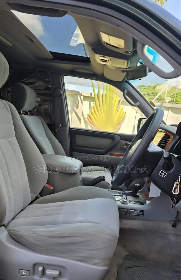 Toyota Land Cruiser Prado 2005 Green