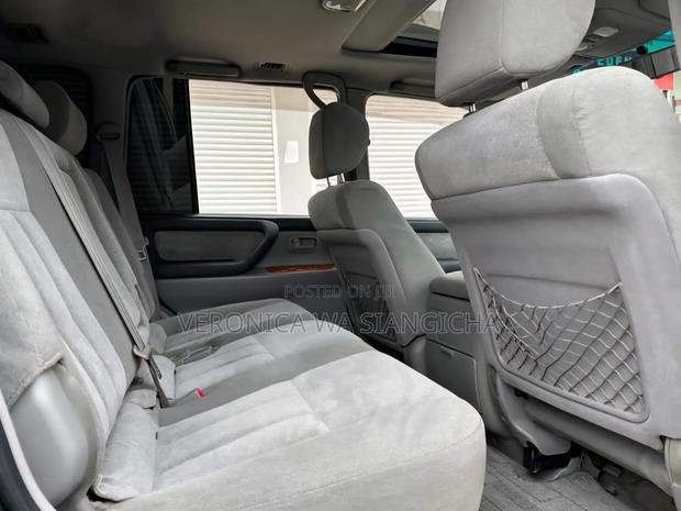 Toyota Land Cruiser Prado 2005 Green