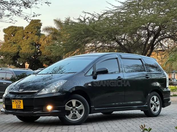 Toyota Wish 2005 Black