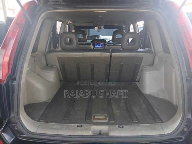 Nissan X-Trail 2.0 2005 Black