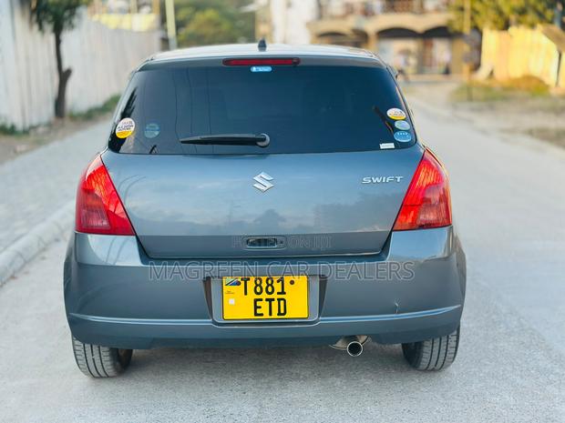 Suzuki Swift 2009 Blue