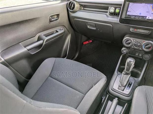 Suzuki Ignis 2017 Silver