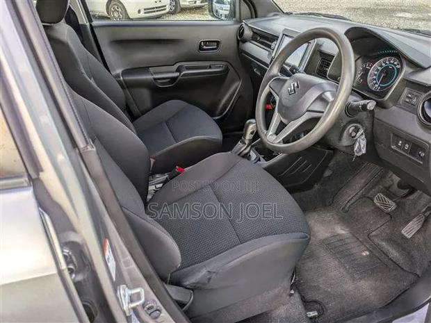 Suzuki Ignis 2017 Silver