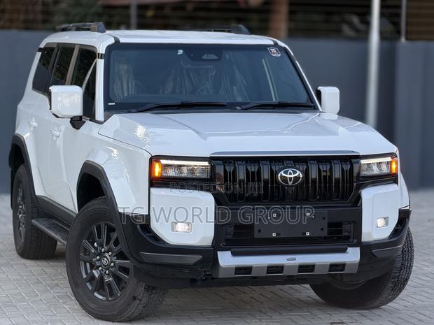 Toyota Land Cruiser Prado 2.8 2025 White