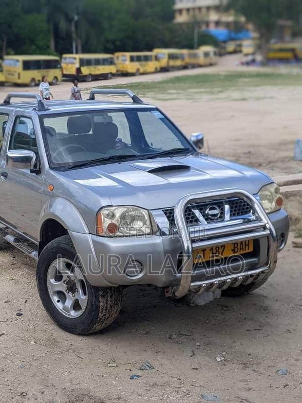 Nissan Patrol 2005 Silver