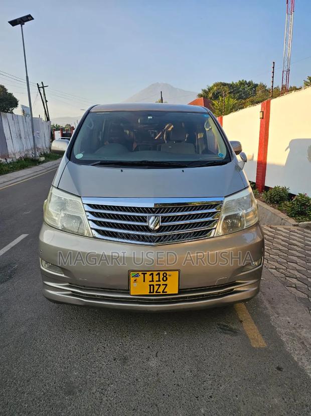 Toyota Alphard 2005 Silver