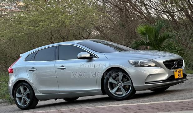 Volvo V40 2013 Silver