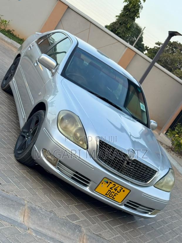 Toyota Brevis 2004 Silver