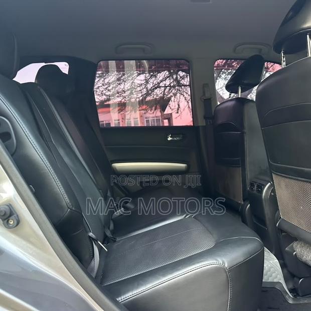 Nissan X-Trail 2010 Gray