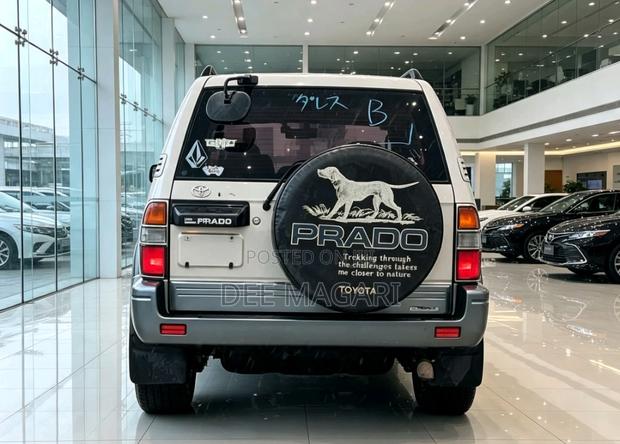 Toyota Land Cruiser Prado 1998 Silver