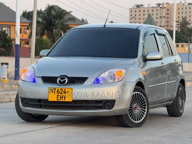Mazda Demio 2008 Silver