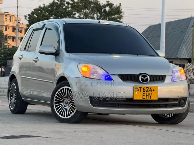Mazda Demio 2008 Silver