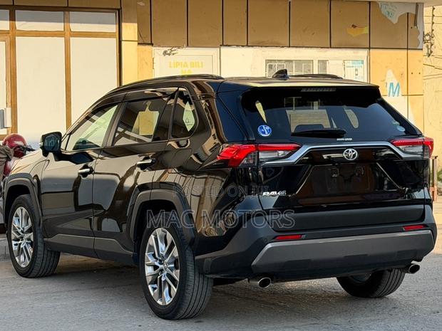 Toyota RAV4 2020 Black