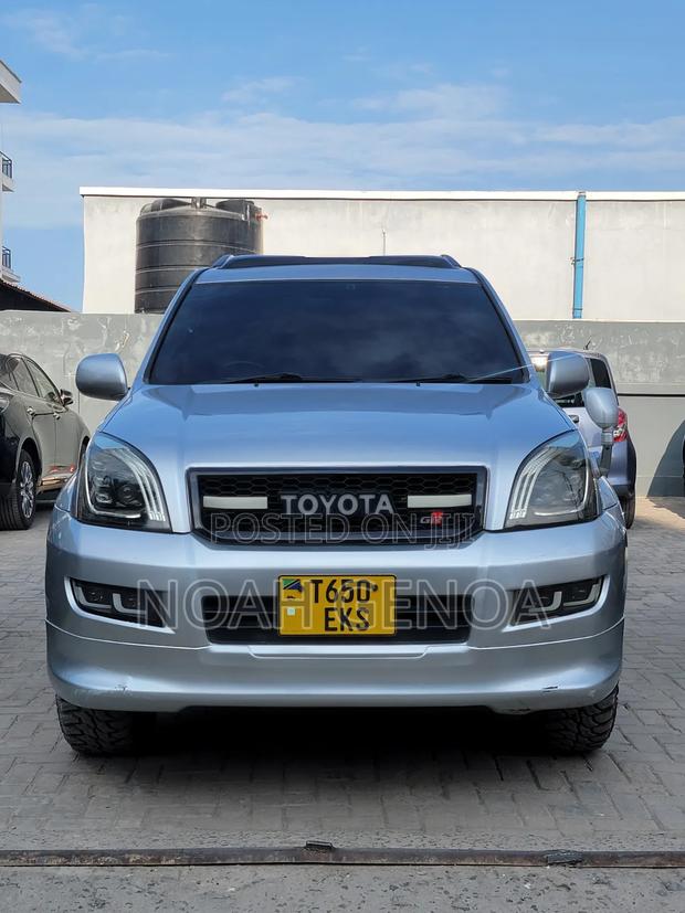 Toyota Land Cruiser Prado 2005 Silver