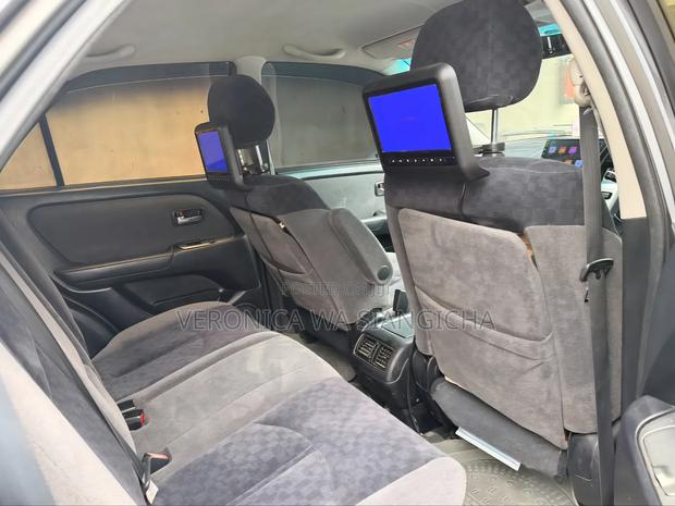 Toyota Harrier 2001