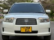 Subaru Forester 2006 White for sale