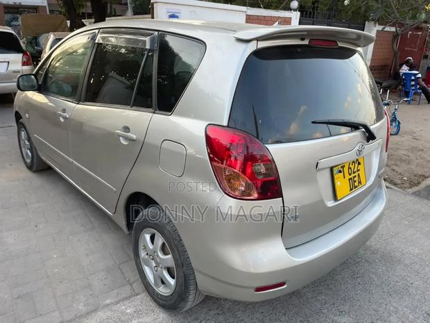 Toyota Corolla Spacio 2006 Silver