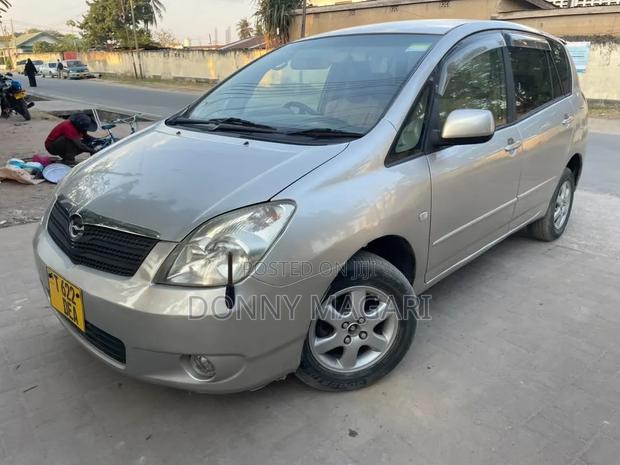 Toyota Corolla Spacio 2006 Silver