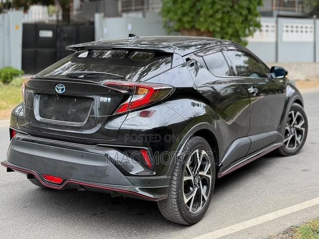 Toyota C-HR 2018 Black