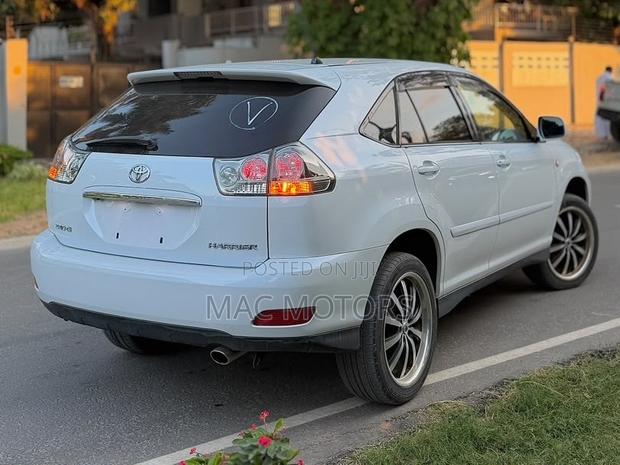 Toyota Harrier 2.4 2007 White