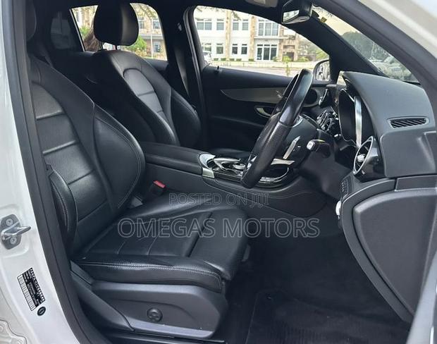 Mercedes-Benz GLC-Class 2017 Pearl