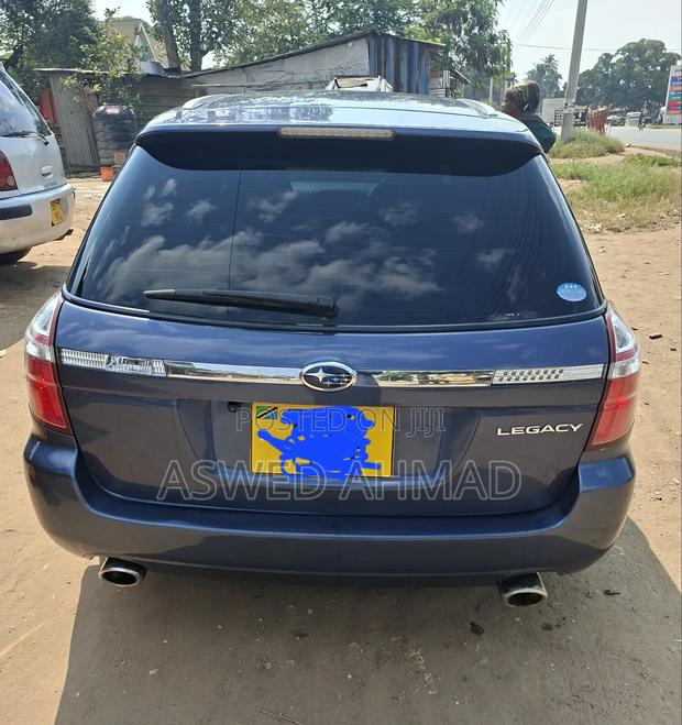 Subaru Legacy 2004 Blue