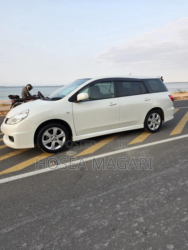 Nissan Wingroad 2015 White