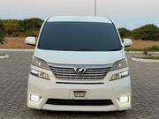 Toyota Vellfire 2010 White for sale