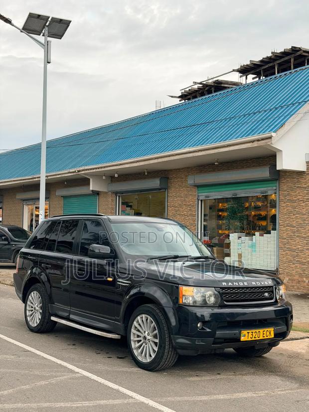 Land Rover Range Rover Sport 2012 Black