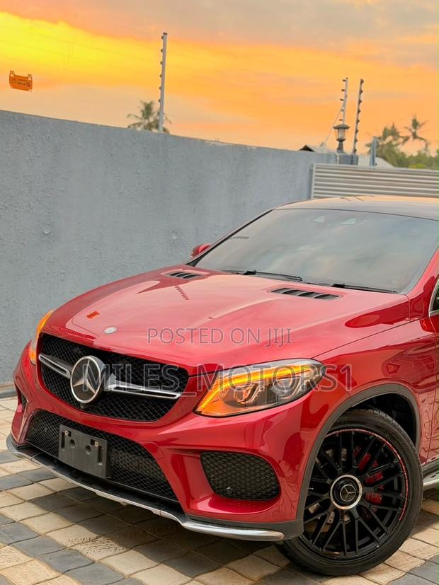 Mercedes-Benz GLE-Class 2018 Red