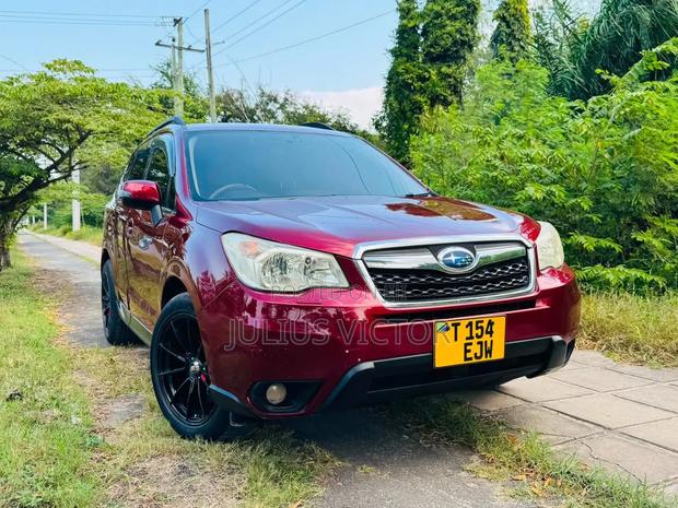 Subaru Forester 2014 Red