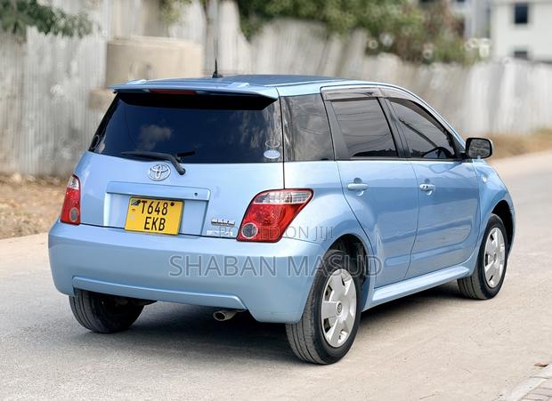 Toyota IST 2007 Blue