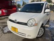 Toyota Sienta 2006 White for sale