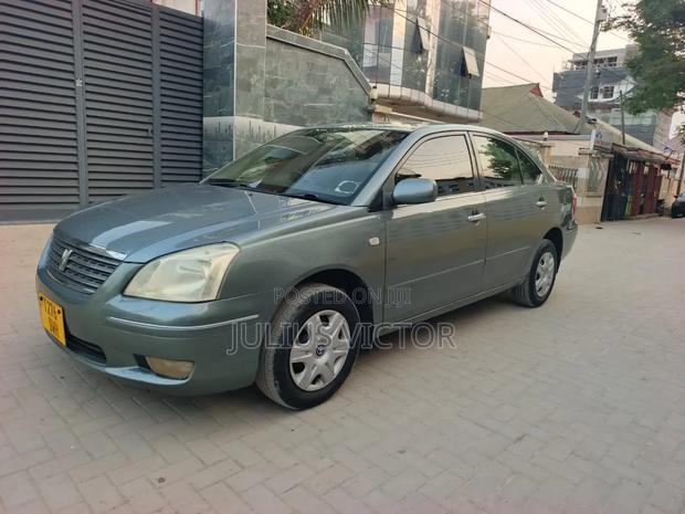 Toyota Premio 2004 Green