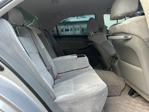 Toyota Crown 2006