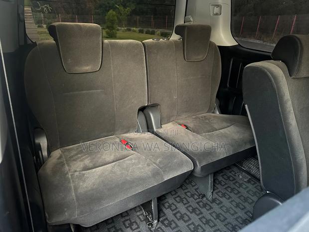 Toyota Noah 2011 Black