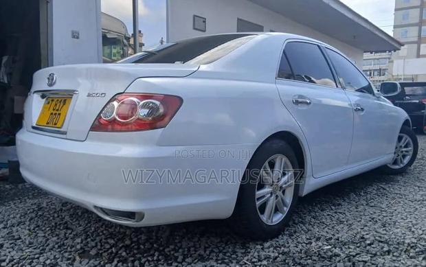 Toyota Mark X 2006 White