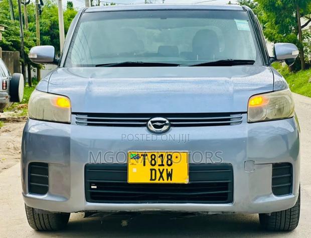 Toyota Rumion 1.5 FWD 2023 Gray