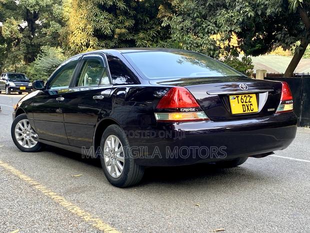 Toyota Mark II 2003 Brown