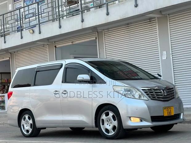 Toyota Alphard 2008 Silver