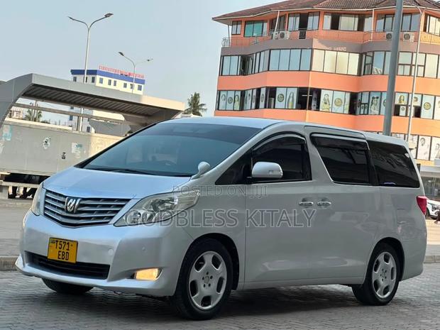 Toyota Alphard 2008 Silver
