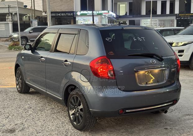 Mazda Verisa 2013 Gray