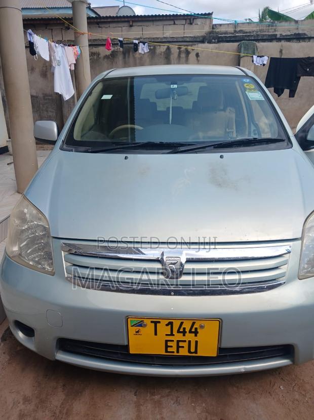Toyota Raum 1.5 FWD 2004 Blue