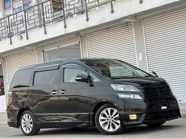 Toyota Vellfire 2008 Black