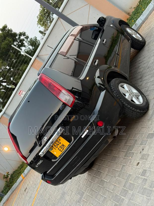 Nissan X-Trail 2.0 Automatic 2008 Black